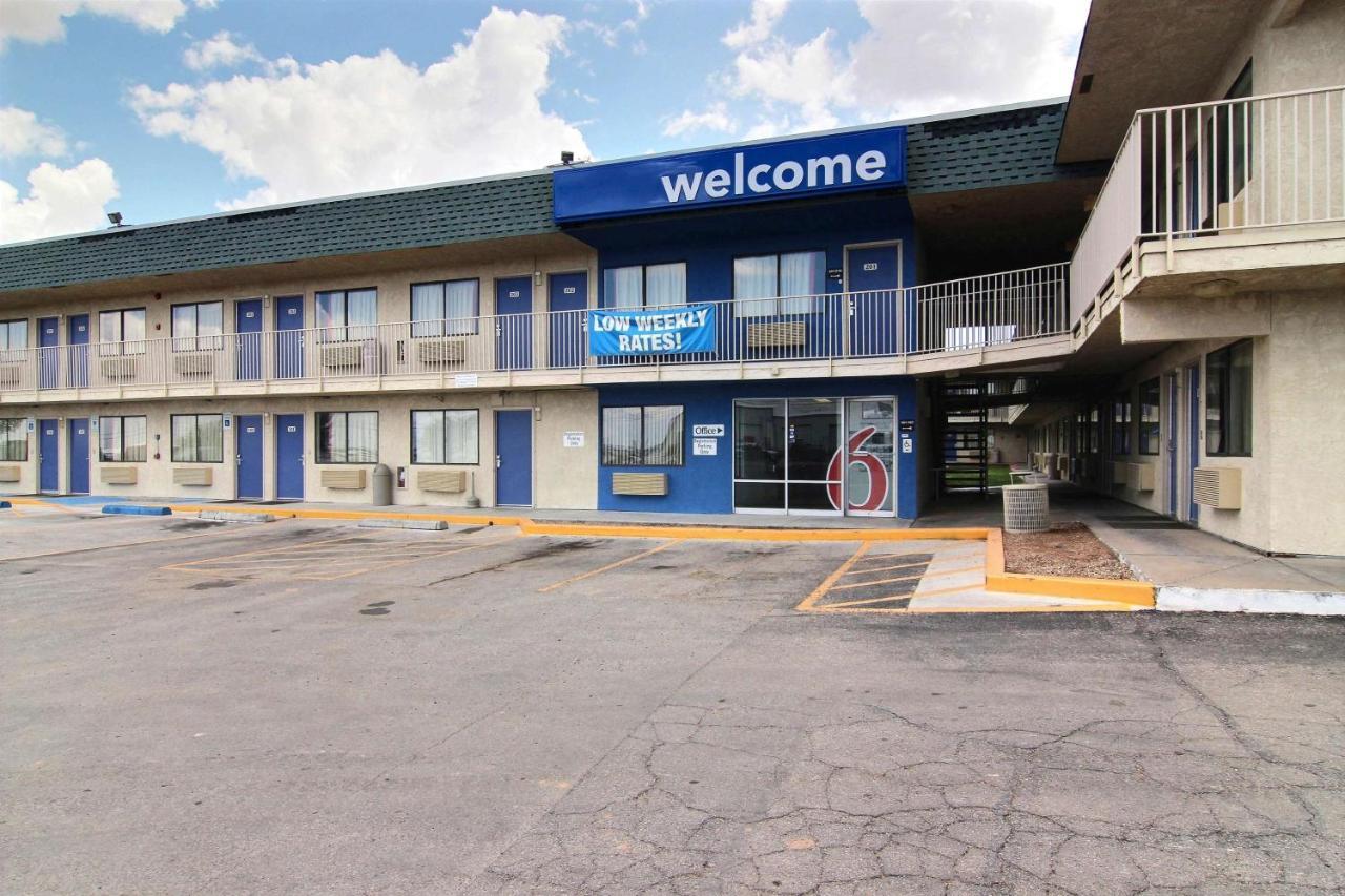 Motel 6-Fort Stockton, Tx Buitenkant foto