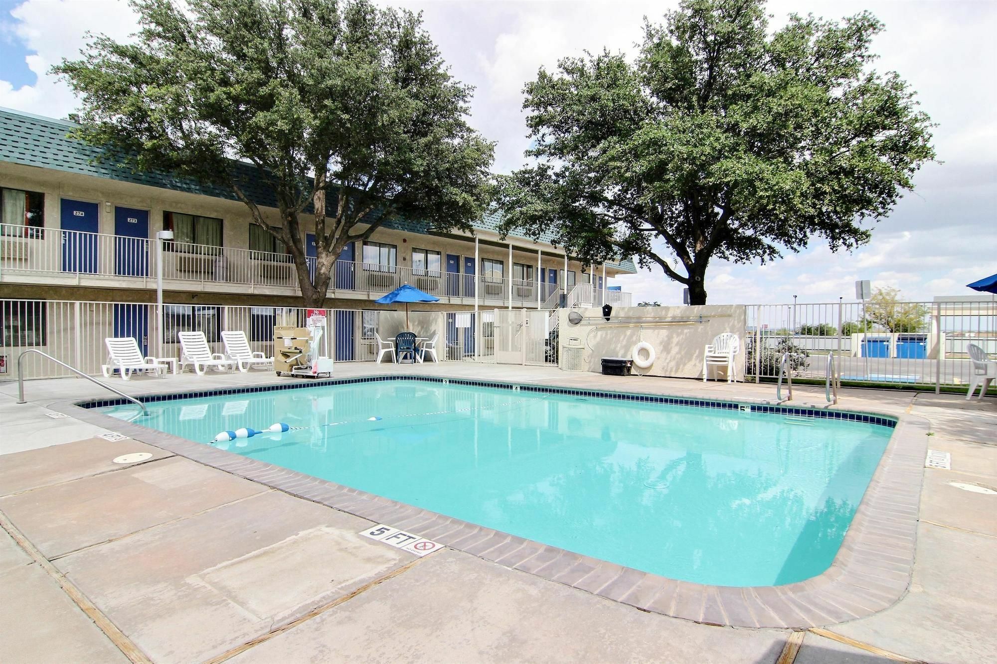 Motel 6-Fort Stockton, Tx Buitenkant foto